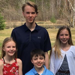 Meet your Posher, Amy